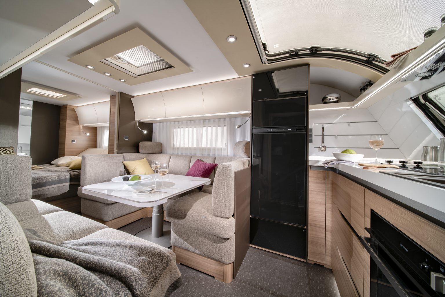 Adria Alpina 663 HT Przyczepy kempingowe Adria Sprzedaż Wynajem Serwis